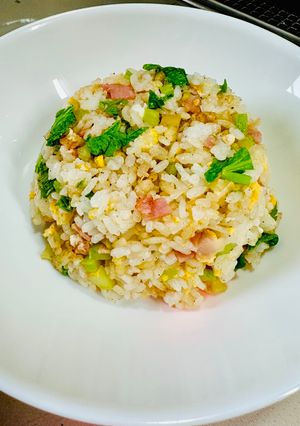 セロリのチャーハン❷ 食感と香りを楽しむ-レシピのメイン写真