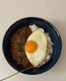 赤缶パウダールウでキーマカレー