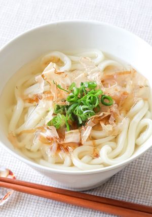 日高昆布だし彩りでつくる温うどん-レシピのメイン写真