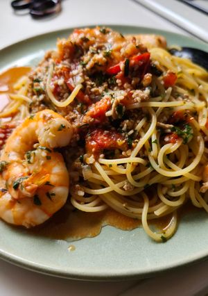 夏の夕飯！自作ミートソースでエビミートパスタ-レシピのメイン写真