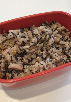 ひじきとツナの和風梅チャーハン-レシピのメイン写真