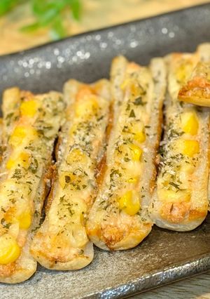 副菜お弁当に。ちくわのたらこマヨコーンチーズ焼き-レシピのメイン写真