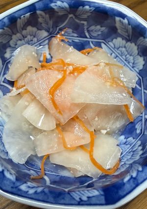 大根とにんじんの甘酒塩こうじゆず酢漬け-レシピのメイン写真
