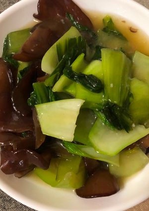 チンゲン菜とキクラゲの炒め物-レシピのメイン写真