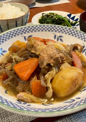 旨みたっぷり！鶏キャベツ肉じゃが-レシピのメイン写真