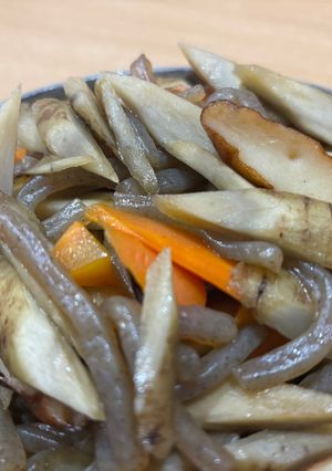 ごぼうとさつま揚げとこんにゃくの炒め煮-レシピのメイン写真
