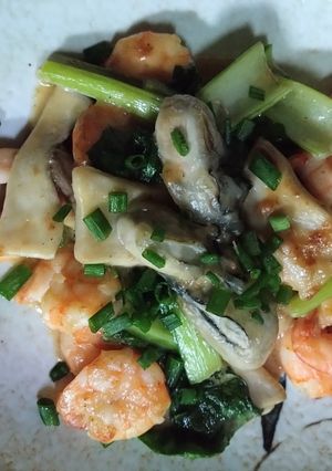 魚介とあじみな（小松菜青梗菜）バタポン炒-レシピのメイン写真