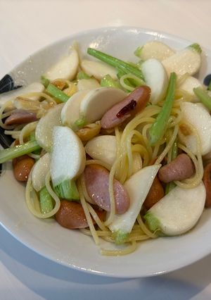 カブとソーセージのチーズペペロンチーノ-レシピのメイン写真