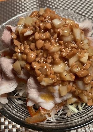 【腸活レシピ】豚しゃぶ納豆ドレッシング-レシピのメイン写真