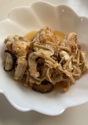 たっぷりきのこと手羽元の塩麹焼き-レシピのメイン写真