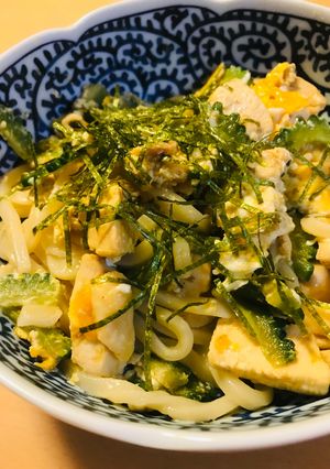 鶏肉の玉子ゴーヤーチャンプルー 焼うどん-レシピのメイン写真