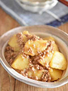 豚ひき肉とじゃがいもの煮物【作り置き】-レシピのメイン写真