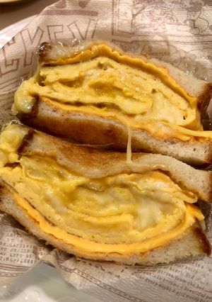 つばめパンさん風オムレツサンド-レシピのメイン写真