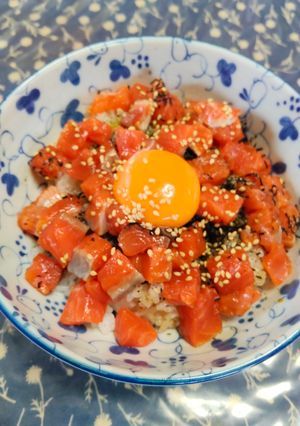 5分で簡単⭐️美味しいサーモン丼-レシピのメイン写真