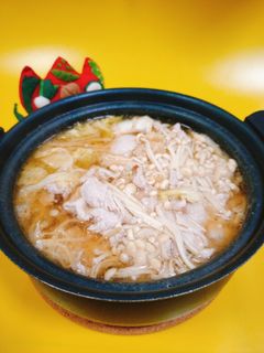 白菜と豚肉のみそ鍋(生姜風味)-レシピのメイン写真