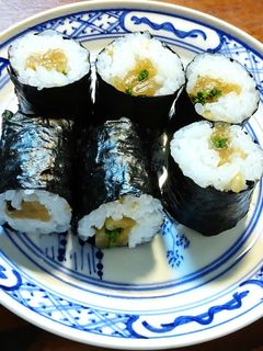 巻きやすい☆納豆巻き by ミーゴ 【クックパッド】 簡単おいしい