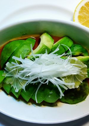 アボカド比内地鶏スープ蒸し　海苔で巻いて-レシピのメイン写真
