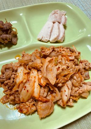めちゃ簡単！ご飯が進む豚キムチ♪-レシピのメイン写真