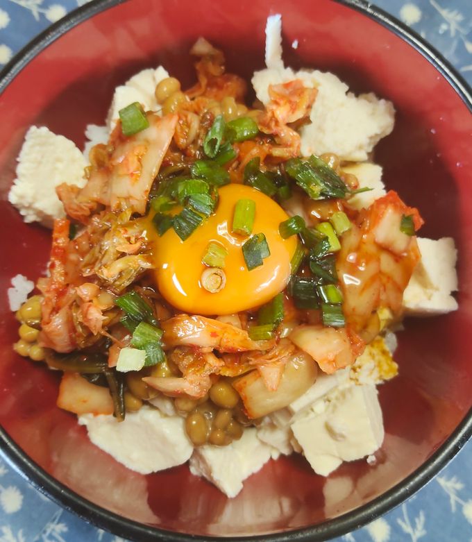 10分で簡単⭐️キムチ納豆冷奴丼-レシピのメイン写真