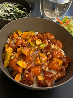 アボカドとサーモンとマグロのユッケ丼-レシピのメイン写真