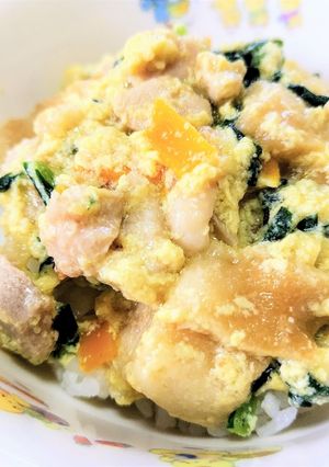 【保育園給食】お麩と卵のふわふわ丼-レシピのメイン写真