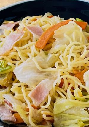 防災レシピ🍲湯煎で作る 蒸し焼きそば-レシピのメイン写真