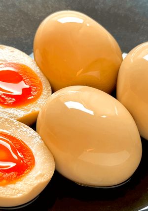 95℃ 「出汁しょうゆ」半熟煮卵 by 低温調理器BONIQ 【クックパッド
