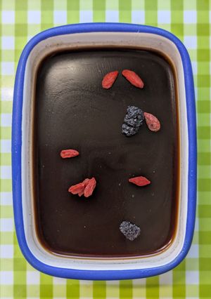 コーヒーゼリーに薬膳果実をトッピング♪-レシピのメイン写真