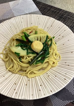 帆立と柚子胡椒oilの筍蕨ぺぺロンチーノ-レシピのメイン写真