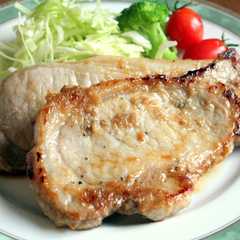 รูปของ コリアンダーパウダー×豚肉のソテー