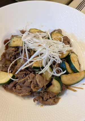 ズッキーニと牛こまの中華炒め-レシピのメイン写真