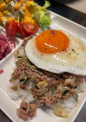 ぎょうざ丼-レシピのメイン写真
