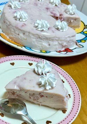 簡単!ぷるぷるいちごヨーグルトプリン♪-レシピのメイン写真
