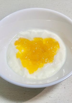 【学校給食】ヨーグルトのピーチソースがけ-レシピのメイン写真