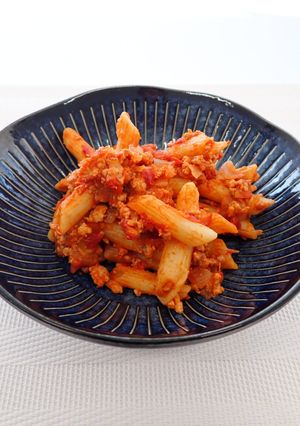 【給食】ペンネの手作りミートソース-レシピのメイン写真