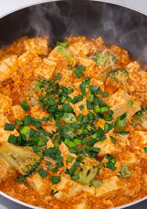 海鮮スンドゥブ、ブロッコリー豆腐麻辣炒め-レシピのメイン写真