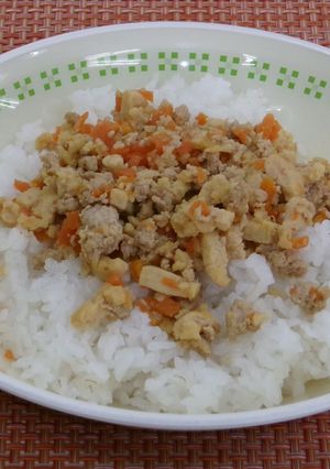 （学校給食）高野豆腐のそぼろごはん-レシピのメイン写真