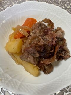 すき焼きの余り肉で肉じゃが-レシピのメイン写真