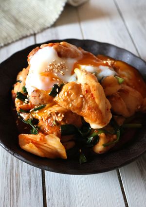 ご飯との相性抜群！鶏キムチ-レシピのメイン写真