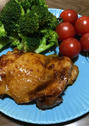 まるで若鶏！鶏もも肉のガーリックソテー-レシピのメイン写真