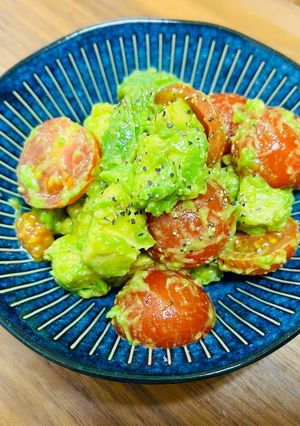 今夜の副菜に♪トマトとアボガドの旨だし-レシピのメイン写真