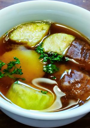 薩摩芋、白茄子、椎茸のお味噌汁-レシピのメイン写真