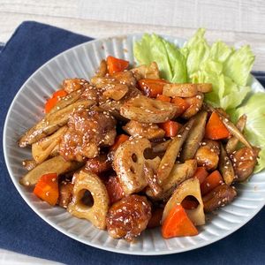下茹でのコツでおいしく時短♪根菜と鶏肉の甘酢あん