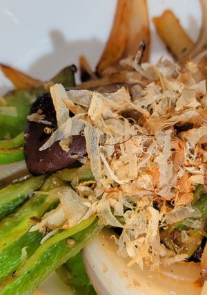 焼き玉ねぎとピーマンのいわし削り和え-レシピのメイン写真