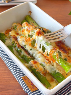 とろ〜りチーズのアスパラマヨ焼き-レシピのメイン写真