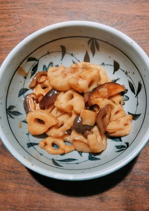 れんこんと椎茸の甘辛にんにく醤油煮込み-レシピのメイン写真