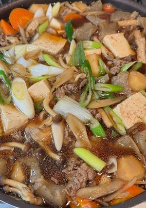 父直伝！山形の芋煮！(牛肉・醤油味)-レシピのメイン写真