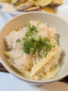 白だしでお上品なタケノコごはん♪-レシピのメイン写真