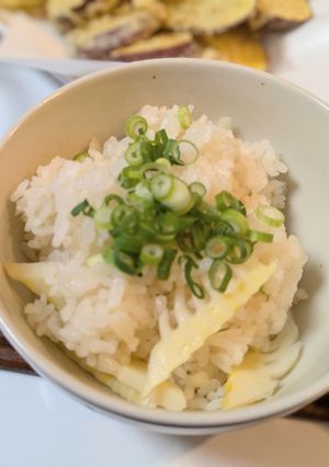 白だしでお上品なタケノコごはん♪-レシピのメイン写真