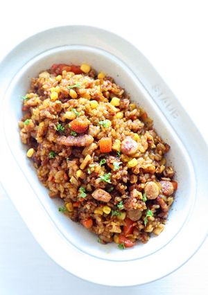フライパンで、皆が喜ぶ【カレーピラフ】-レシピのメイン写真